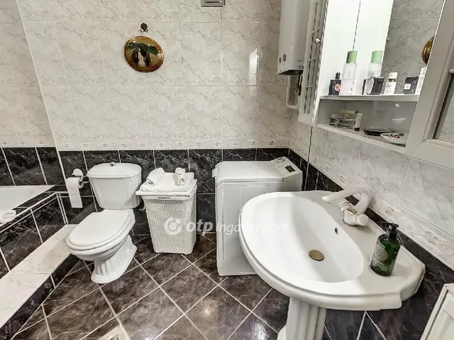 Eladó lakás Budapest II. kerület 61 nm