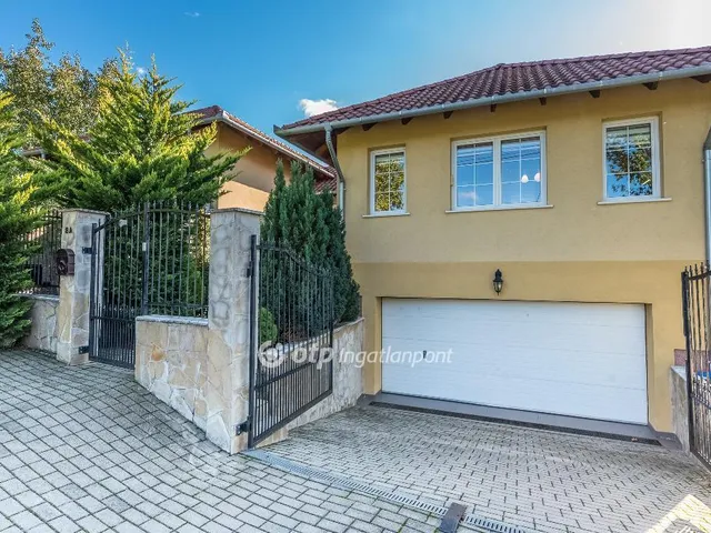 Eladó ház Piliscsaba 194 nm