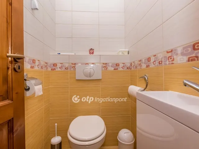 Eladó ház Piliscsaba 194 nm