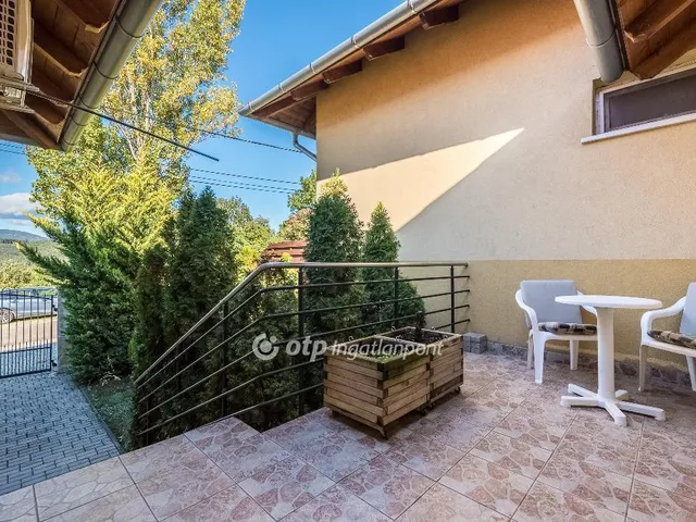 Eladó ház Piliscsaba 194 nm