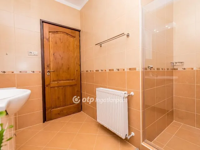 Eladó ház Piliscsaba 194 nm