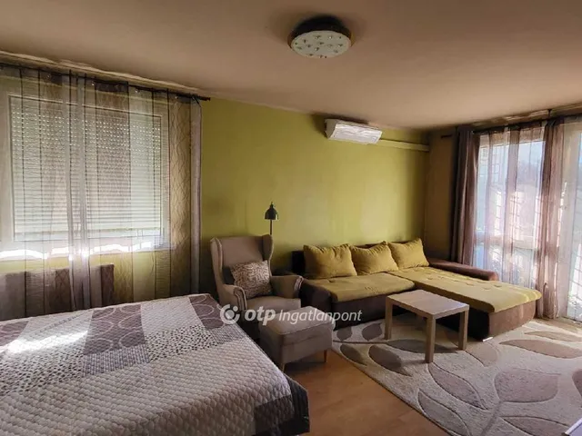 Eladó lakás Budapest XV. kerület 68 nm