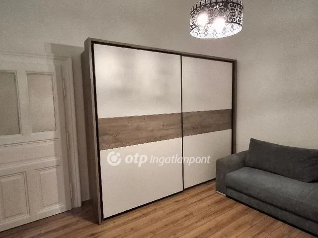 Eladó lakás Budapest VI. kerület 37 nm