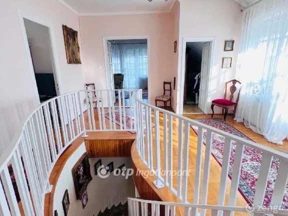 Eladó ház Budapest XVIII. kerület 260 nm