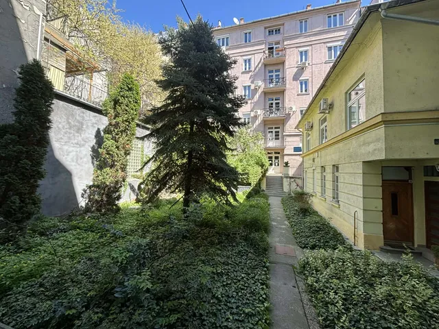 Eladó lakás Budapest I. kerület, Krisztinaváros I. ker. 102 nm