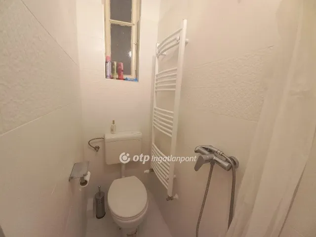 Eladó lakás Budapest VIII. kerület, Corvin negyed 106 nm