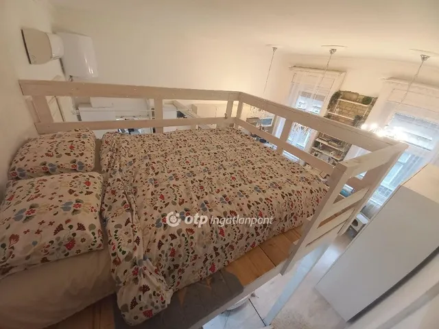 Eladó lakás Budapest VIII. kerület, Corvin negyed 106 nm