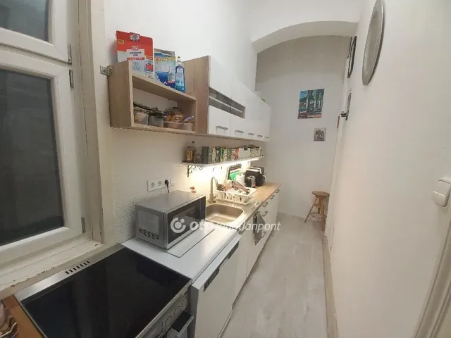 Eladó lakás Budapest VIII. kerület, Corvin negyed 106 nm