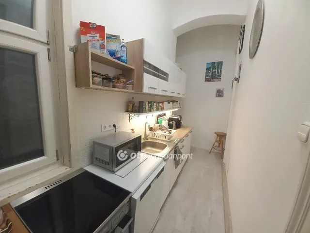 Eladó lakás Budapest VIII. kerület, Corvin negyed 106 nm