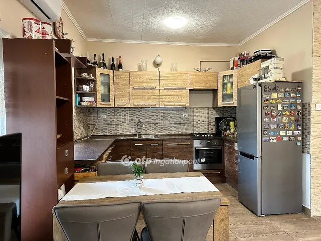 Eladó ház Budapest XI. kerület, Kelenvölgy 150 nm