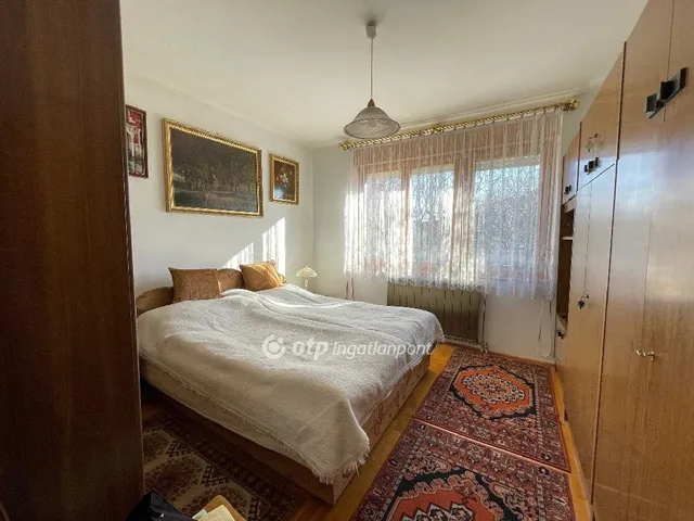 Eladó ház Budapest XVIII. kerület, Miklóstelep 187 nm