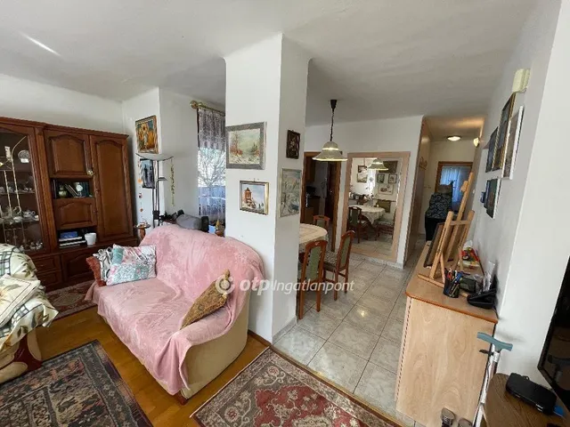 Eladó ház Budapest XVIII. kerület, Miklóstelep 187 nm