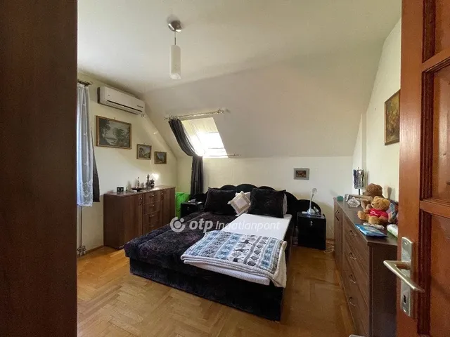 Eladó ház Budapest XVIII. kerület, Miklóstelep 187 nm