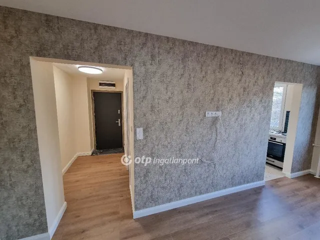Eladó lakás Budapest III. kerület 65 nm