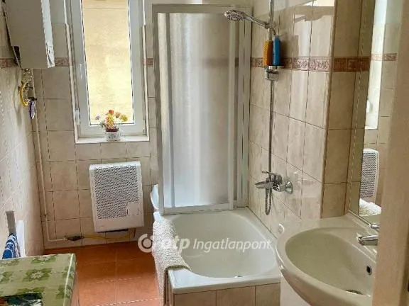 Eladó lakás Budapest XIV. kerület, Törökőr 63 nm