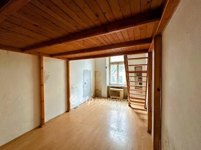 Eladó lakás Budapest VIII. kerület, Józsefváros 33 nm