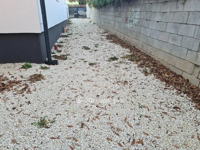 Eladó ház Érd, Fenyves-Parkváros 130 nm