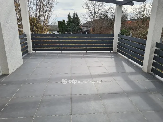 Eladó ház Érd, Fenyves-Parkváros 130 nm