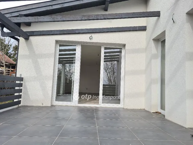 Eladó ház Érd, Fenyves-Parkváros 130 nm