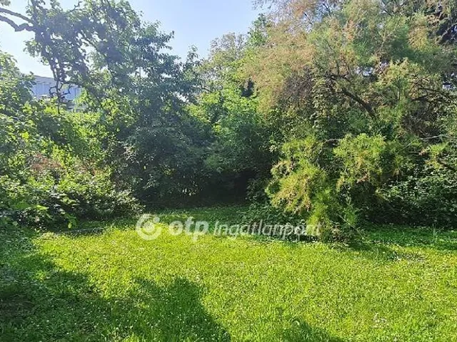 Eladó ház Budapest XI. kerület 417 nm