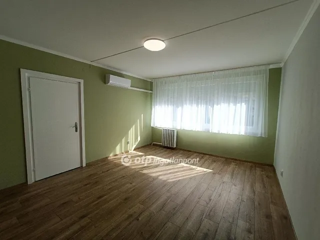 Eladó lakás Budapest X. kerület, Újhegy 49 nm