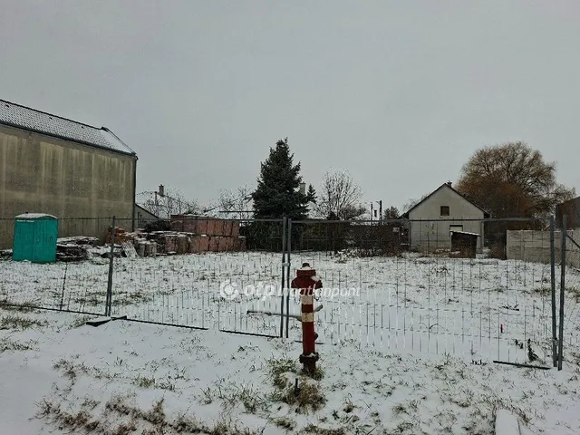 Eladó lakás Monor 84 nm