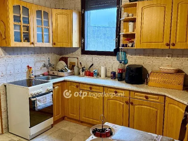 Eladó lakás Budapest XI. kerület, Sashegy 71 nm