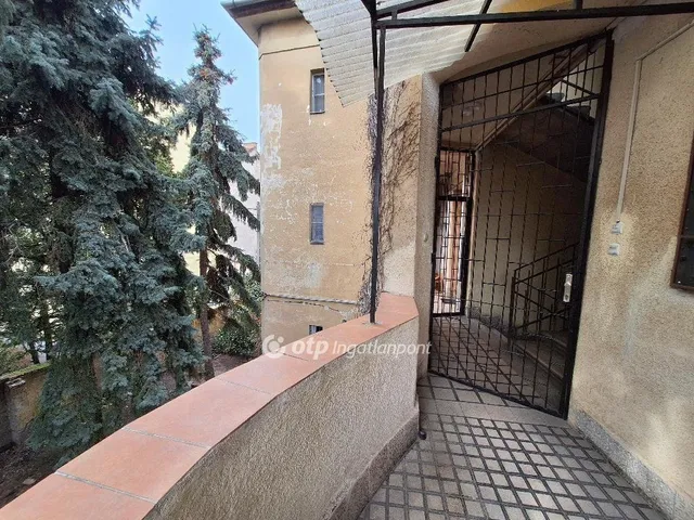 Eladó lakás Budapest X. kerület 35 nm