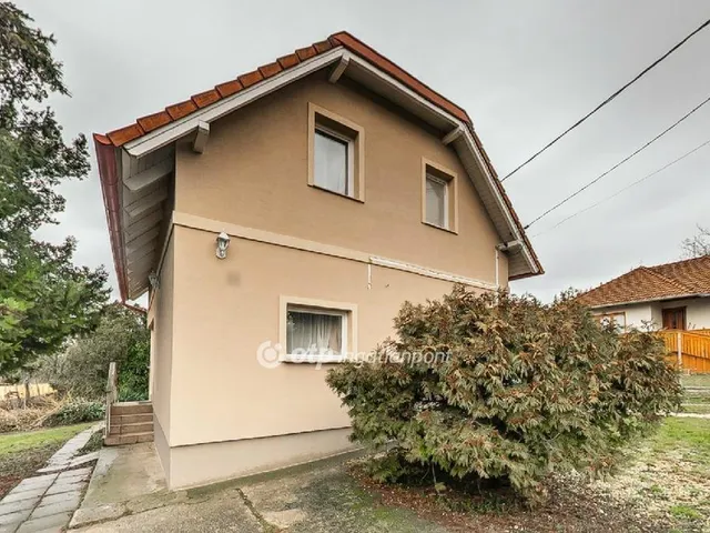 Eladó ház Zsámbék 72 nm