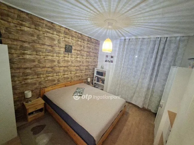 Eladó lakás Budapest III. kerület 73 nm