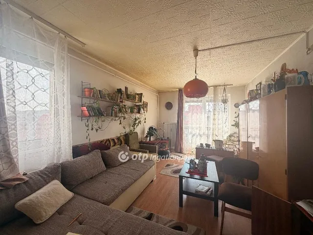 Eladó lakás Budapest III. kerület, Békásmegyer 57 nm