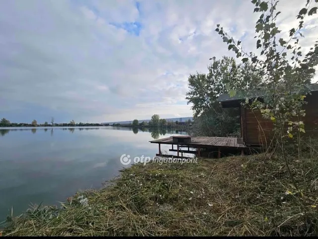 Eladó telek Szigetszentmiklós 360 nm