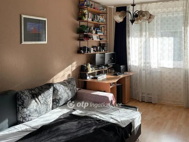 Eladó lakás Budapest III. kerület 57 nm