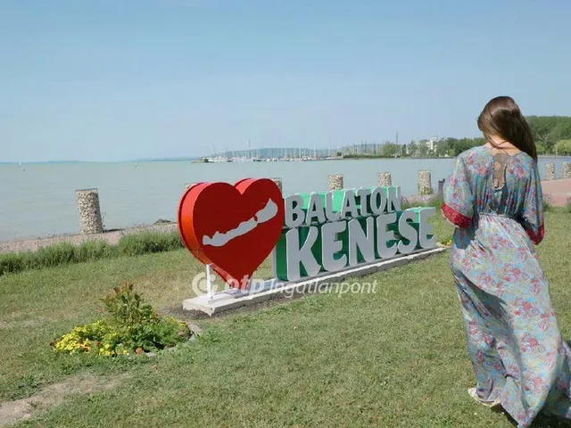 Eladó lakás Balatonkenese 37 nm
