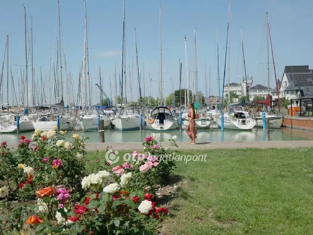 Eladó lakás Balatonkenese 37 nm