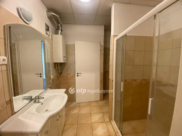 Eladó lakás Budapest VI. kerület 115 nm