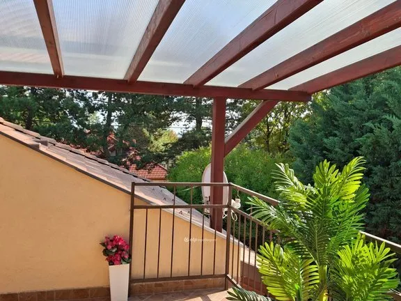 Eladó ház Érd, Fenyves-Parkváros 214 nm