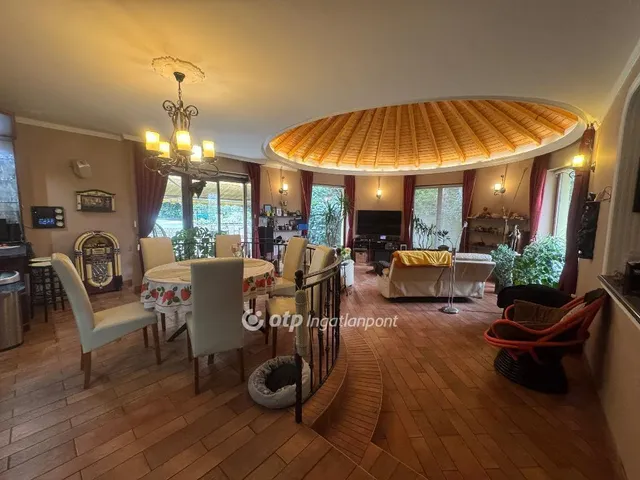 Eladó ház Érd 179 nm