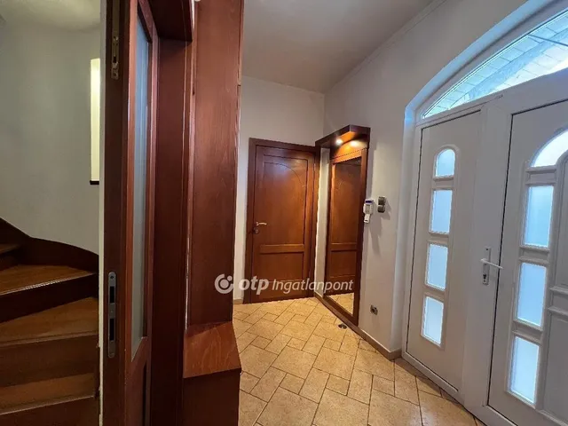 Eladó ház Budapest XXI. kerület 257 nm