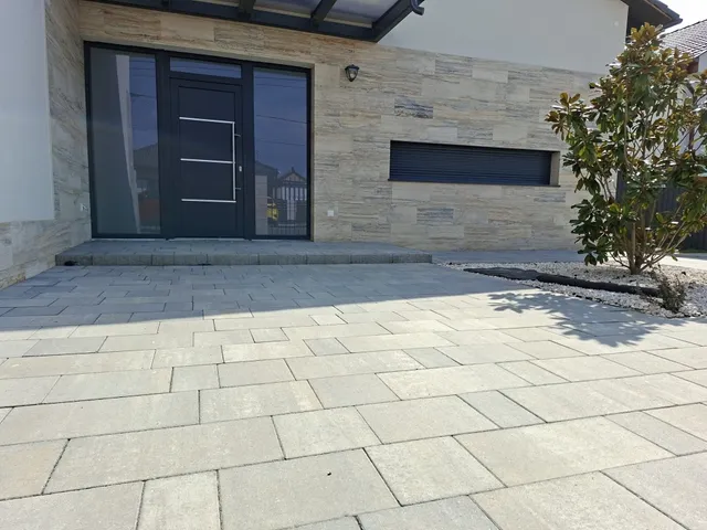 Eladó ház Vecsés 241 nm