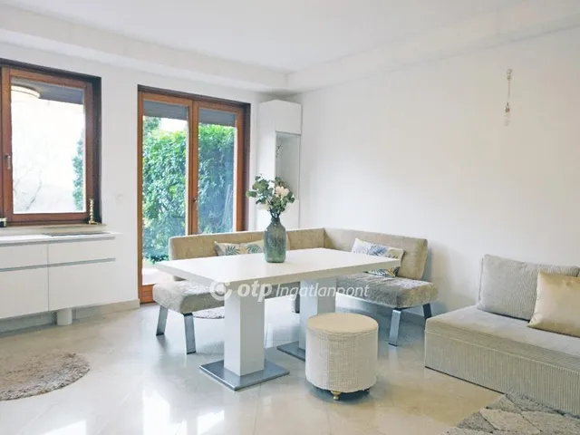 Eladó lakás Budapest II. kerület, Szépjuhászné 73 nm