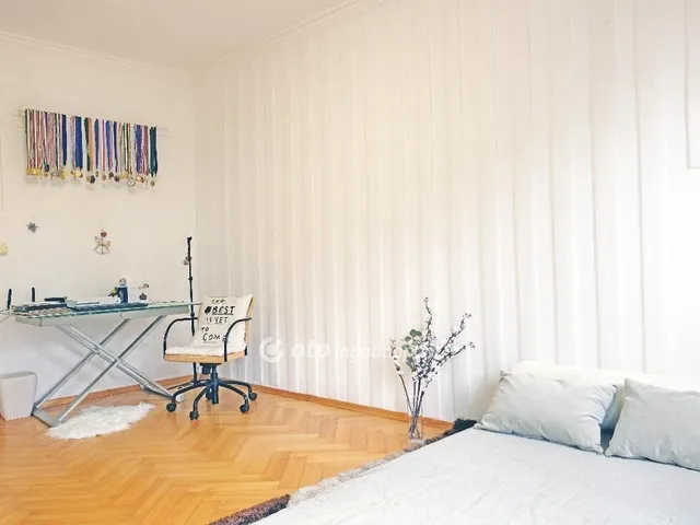 Eladó lakás Budapest II. kerület, Szépjuhászné 73 nm
