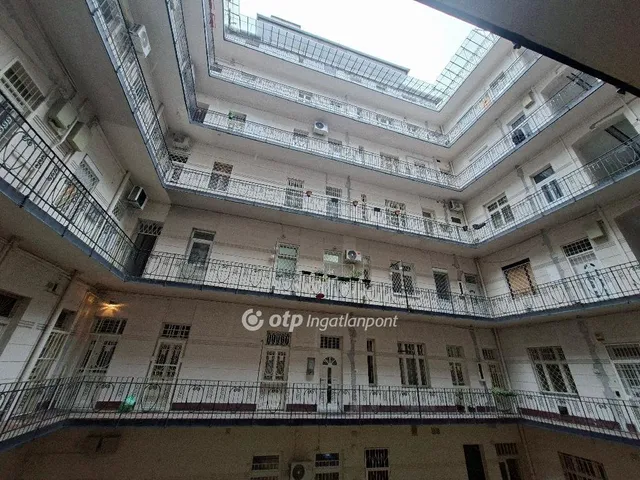 Eladó lakás Budapest VIII. kerület 113 nm