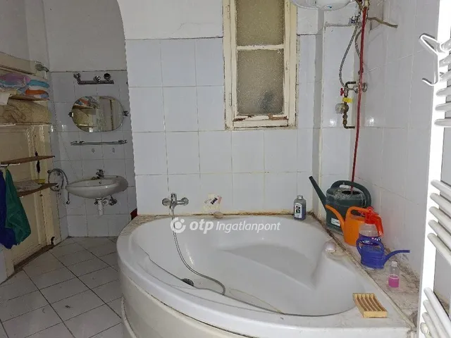 Eladó lakás Budapest VIII. kerület 113 nm