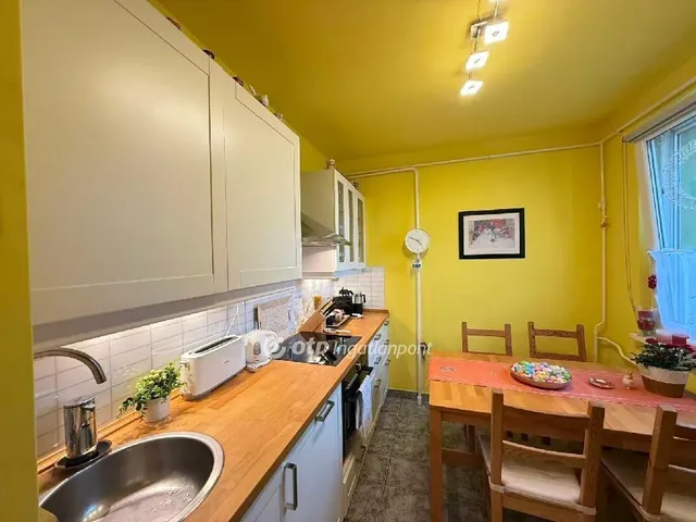 Eladó lakás Budapest XIV. kerület, Rákosfalva 67 nm