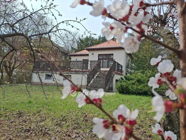 Eladó ház Budapest II. kerület 188 nm