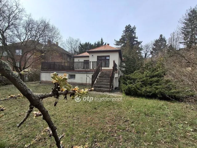 Eladó ház Budapest II. kerület 188 nm