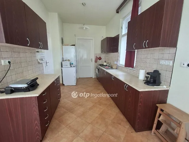 Eladó ház Budapest II. kerület 188 nm