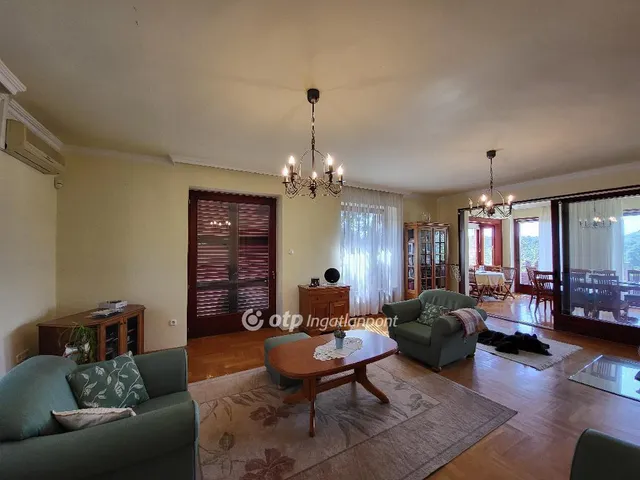 Eladó ház Budaörs, Frankhegy 286 nm