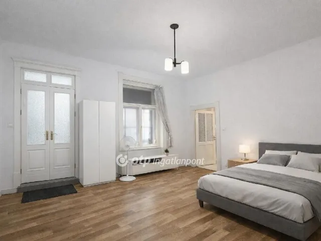 Eladó lakás Budapest VIII. kerület, Corvin negyed 68 nm